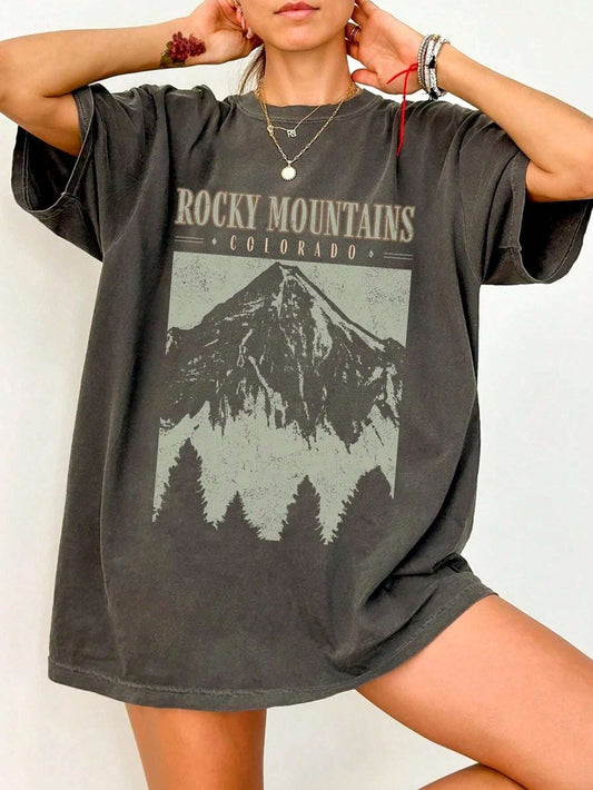 Stylish Oversized Women's T-shirt With Print