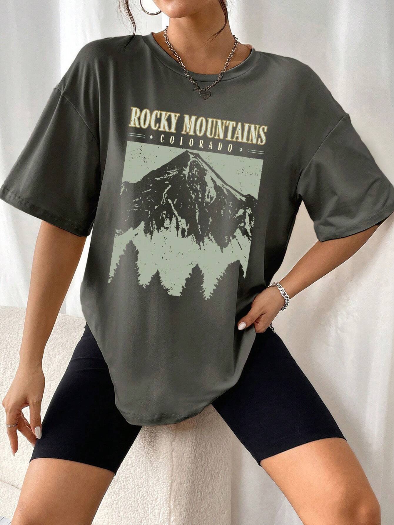 Stylish Oversized Women's T-shirt With Print