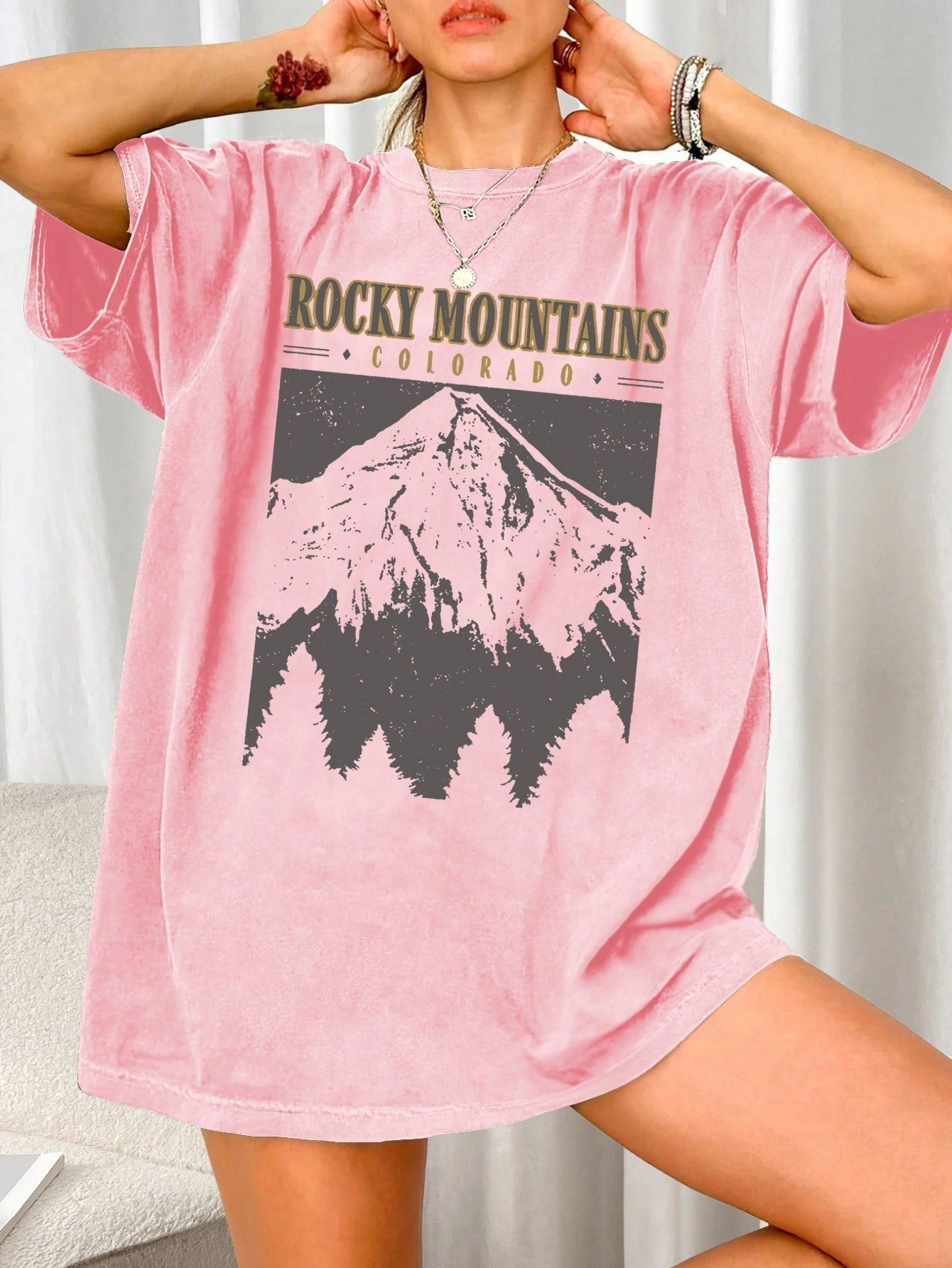 Stylish Oversized Women's T-shirt With Print