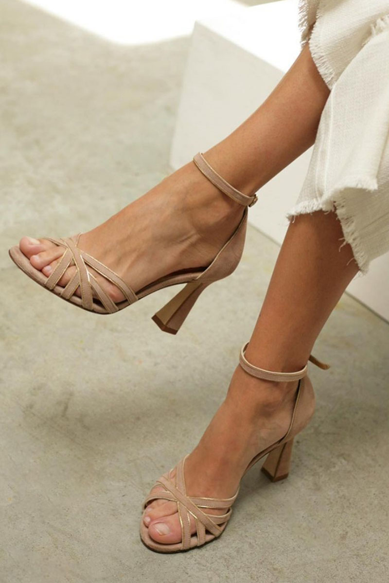 Stylish Women's Beige Sandals With Open Toe And Ankle Strap
