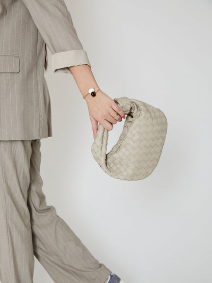 Luxury Stylish White Ladies Handbag with Braided Design