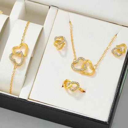 Silke | Heart-Shaped Jewelry Set with Rhinestones