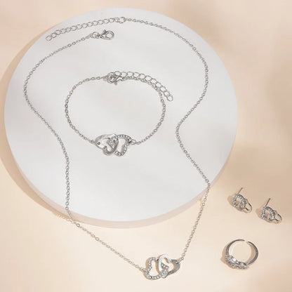Silke | Heart-Shaped Jewelry Set with Rhinestones