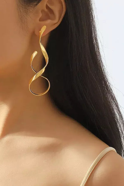 Elegant Gold Earrings