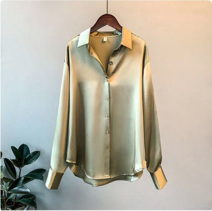 Ellen | Satin Oversized Blouse with Button Closure