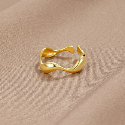 Golden Wave Ring