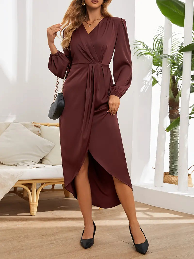Juul | Elegant Midi Dress