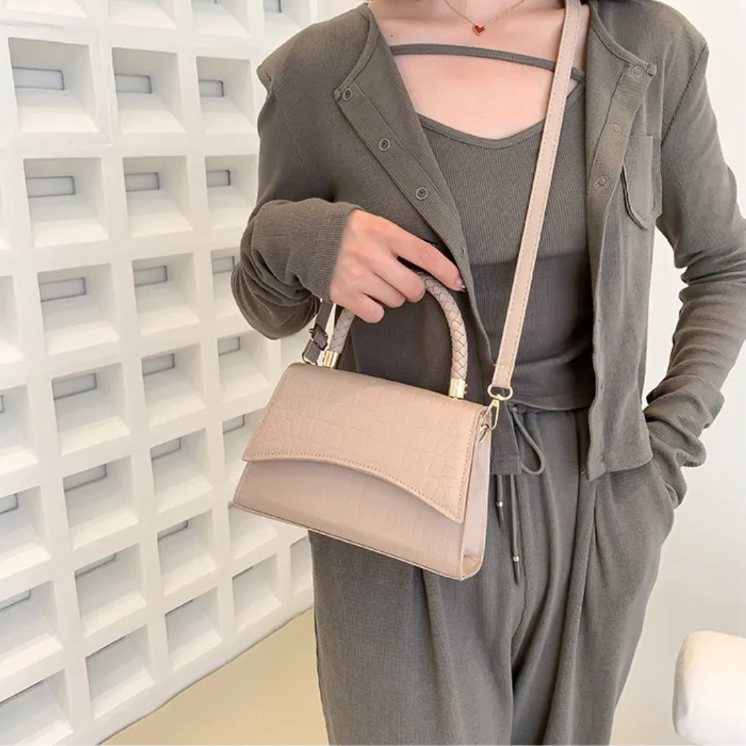 Andrea Luxe Handbag - Elegance in Every Detail
