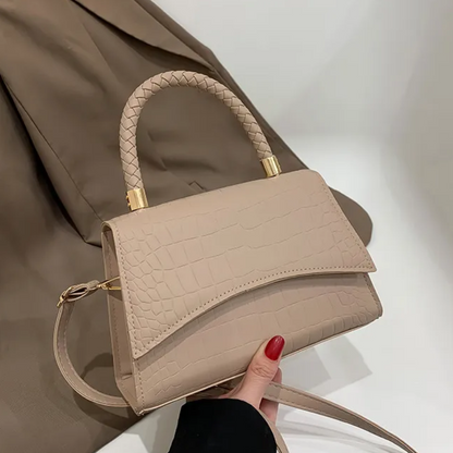 Andrea Luxe Handbag - Elegance in Every Detail