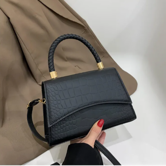 Andrea Luxe Handbag - Elegance in Every Detail