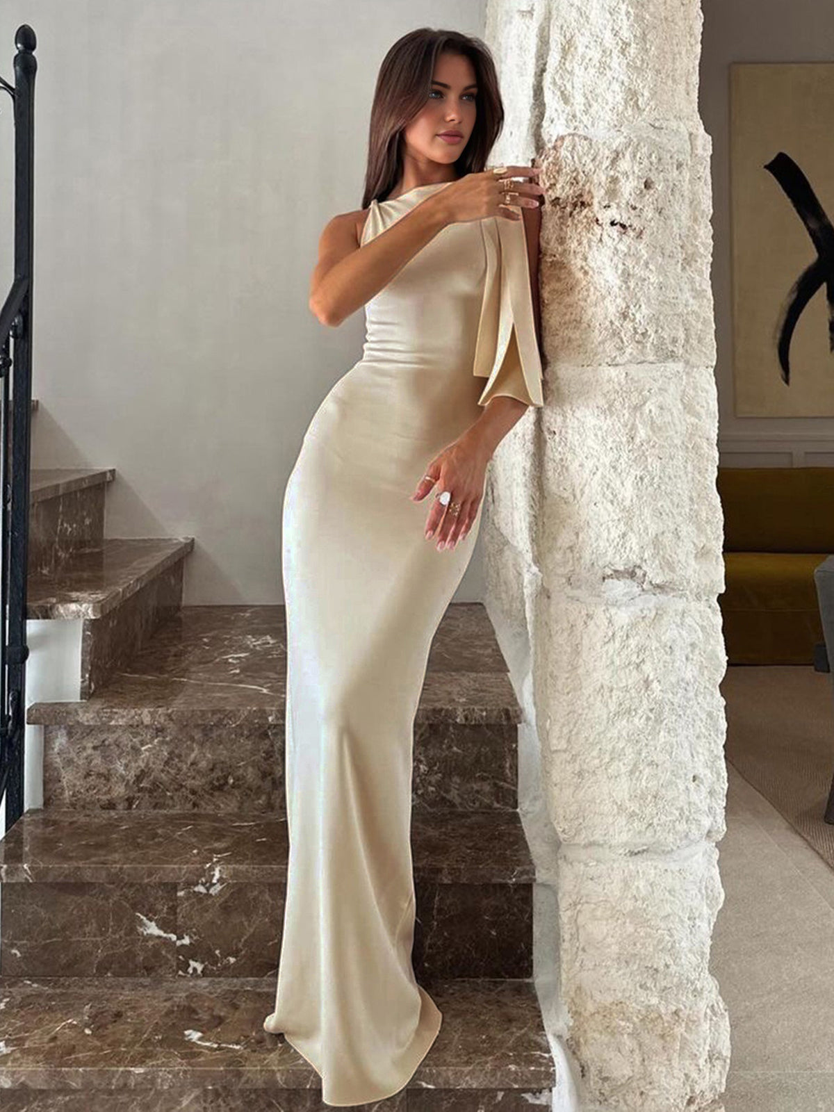 Farrah | Satin Evening Dress with Elegant Spring Detail