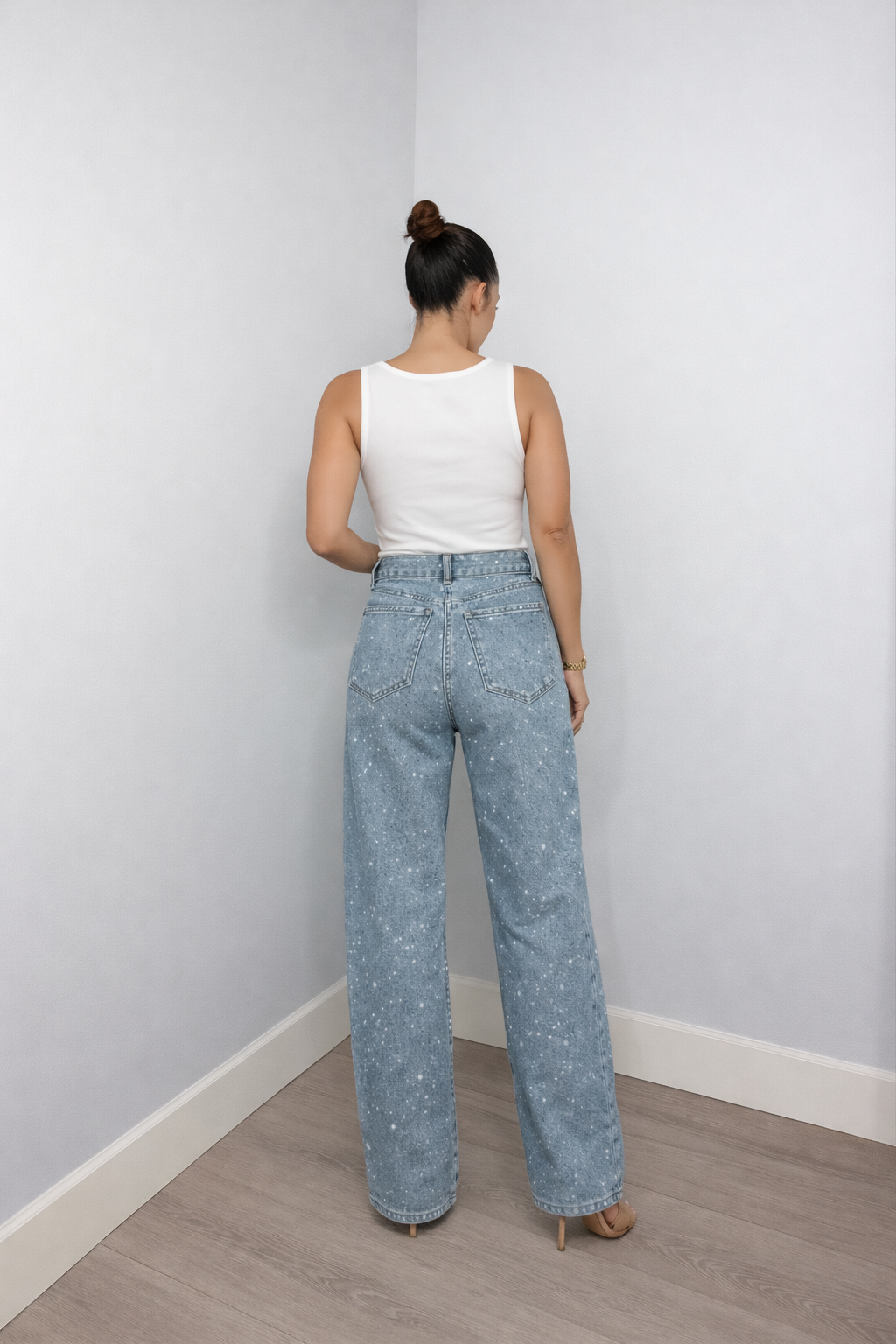 Trendy Women's Glitter Jeans With High Waist And Wide Legs