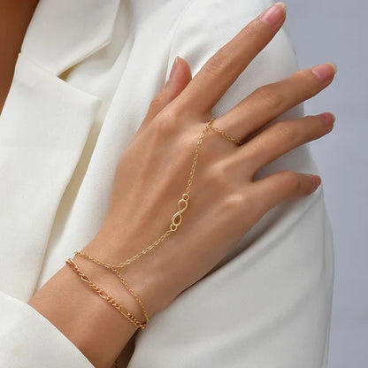 Berna | Hand Chain Bracelet