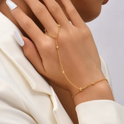 Berna | Hand Chain Bracelet