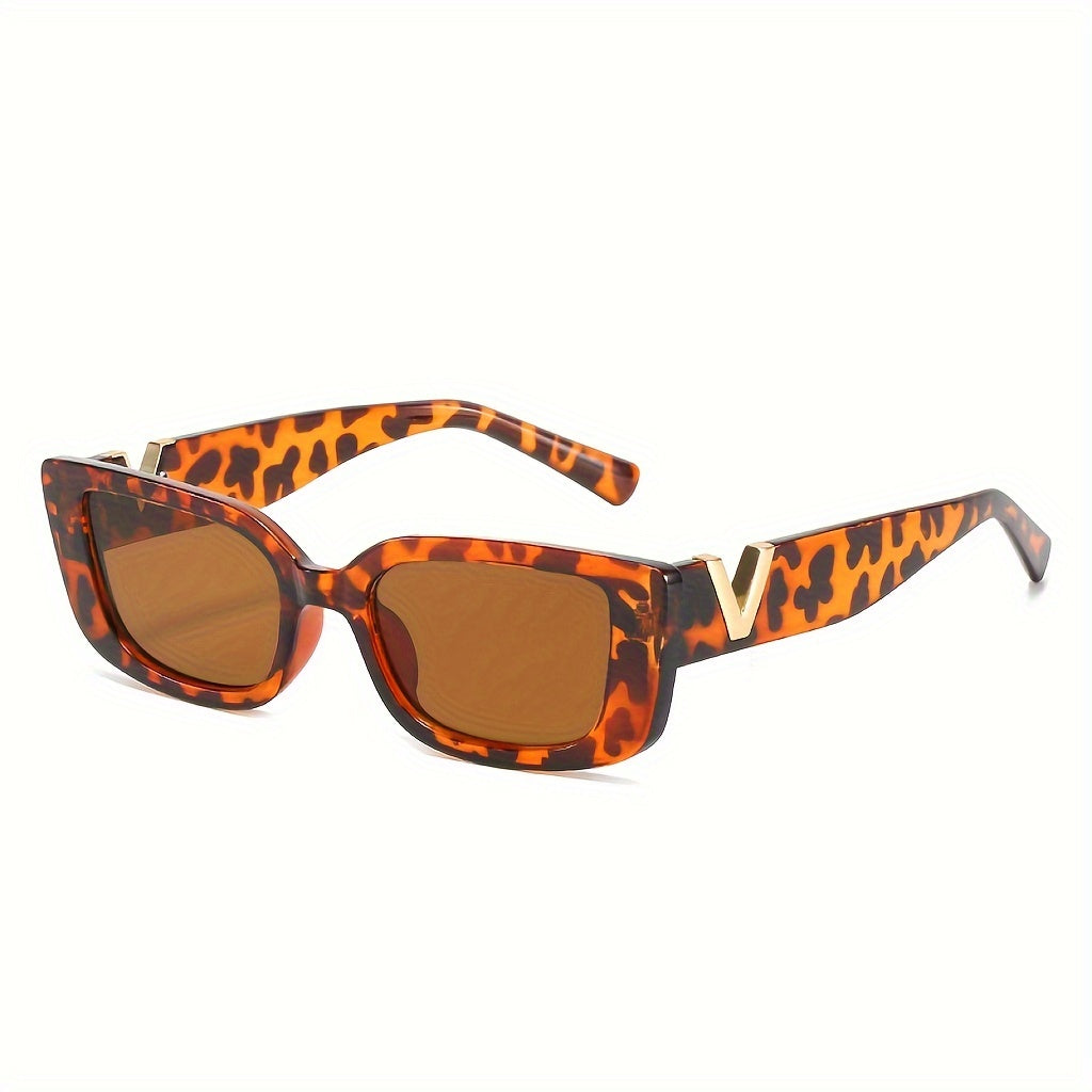 Macella | Retro Rectangular Sunglasses with Tortoise Frame