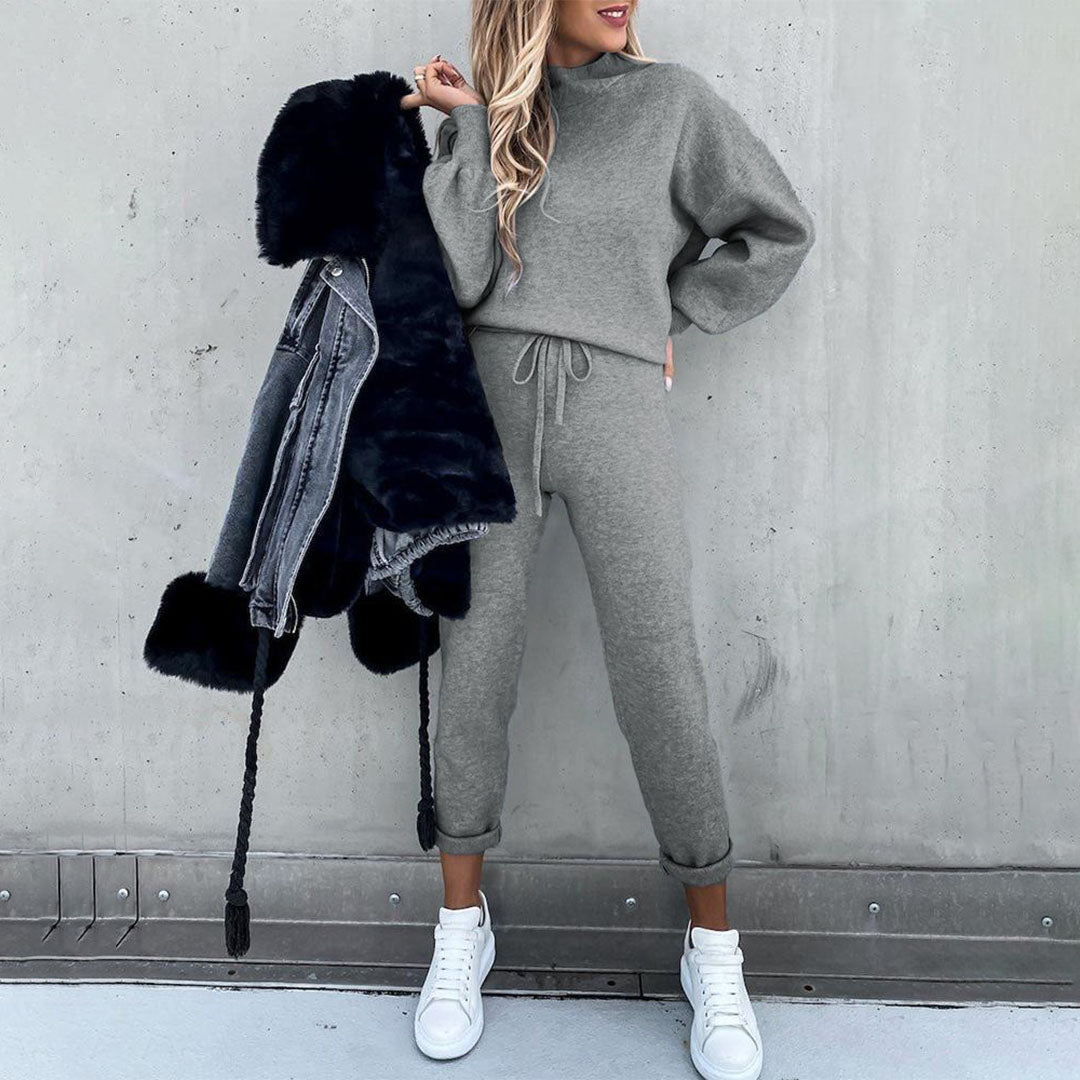 Loungewear Set for Women with Long Sleeves