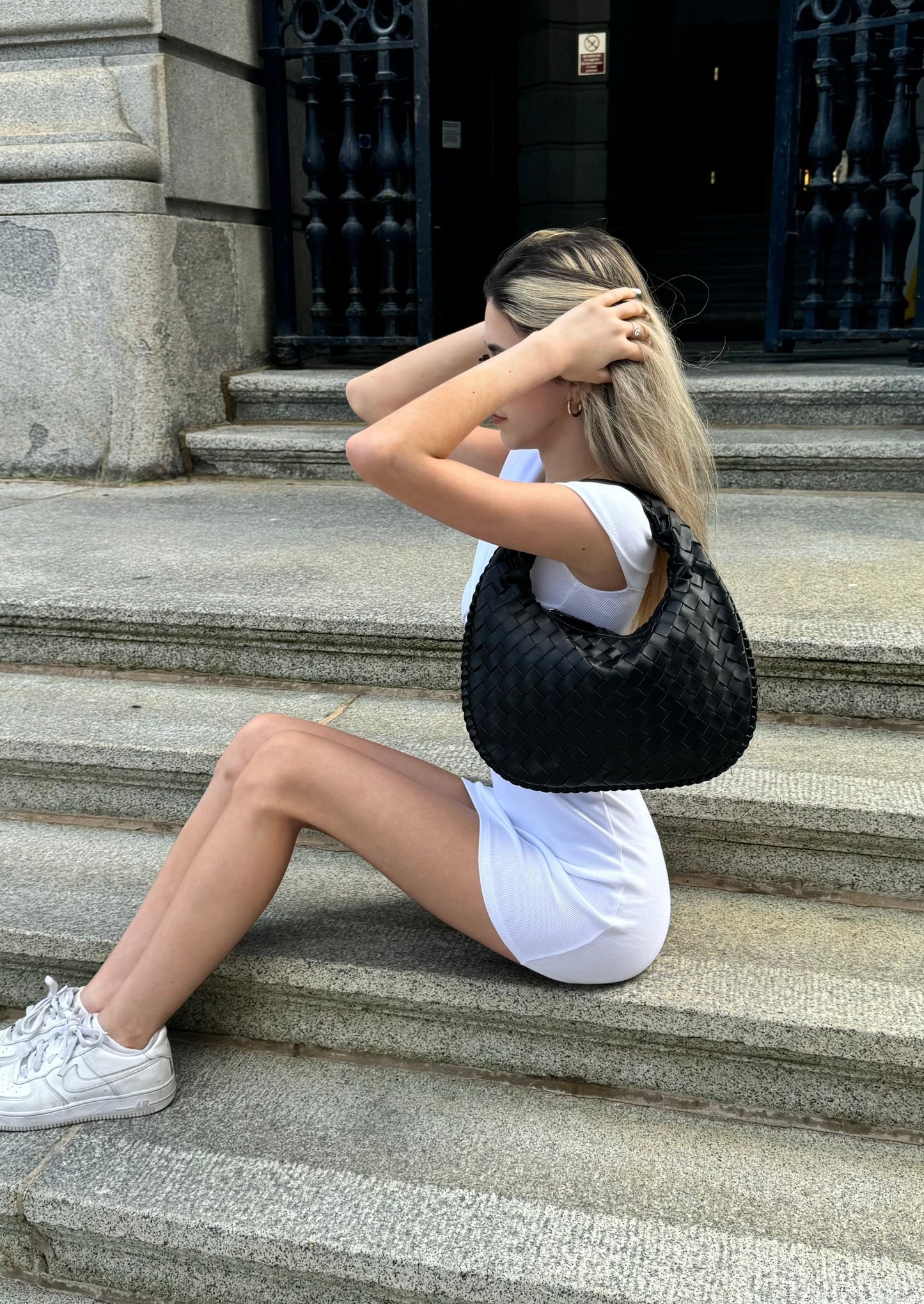 Vaida | Classic Black Woven Handbag