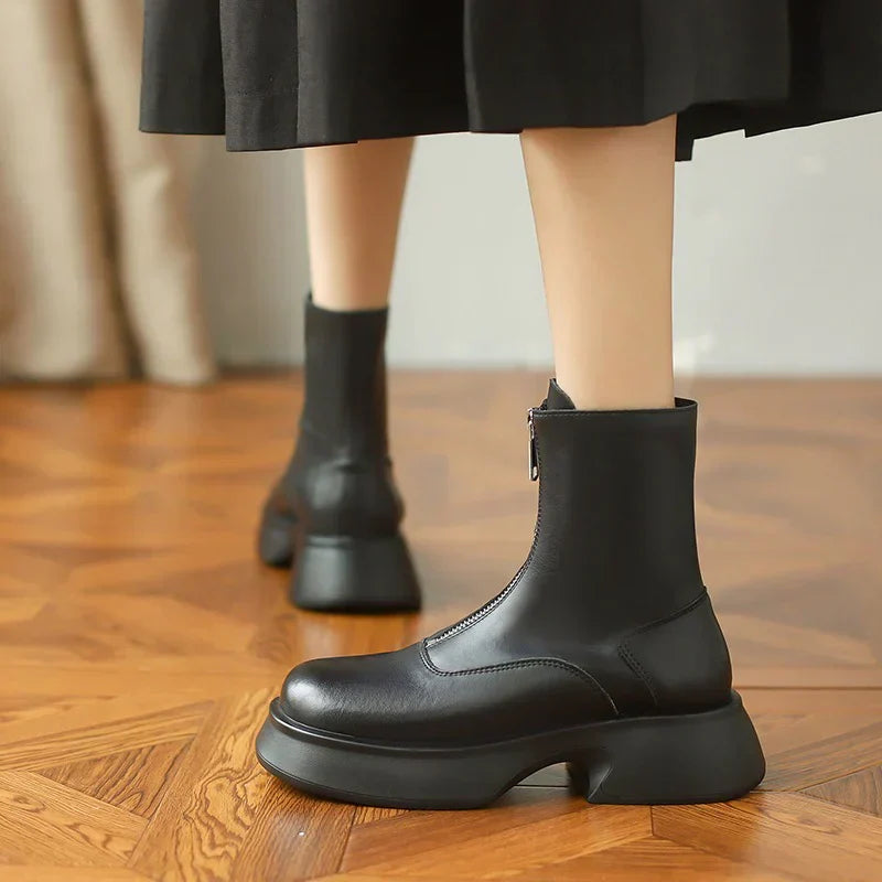 Elegant Women's Leather Ankle Boots With Warm Lining And Zipper