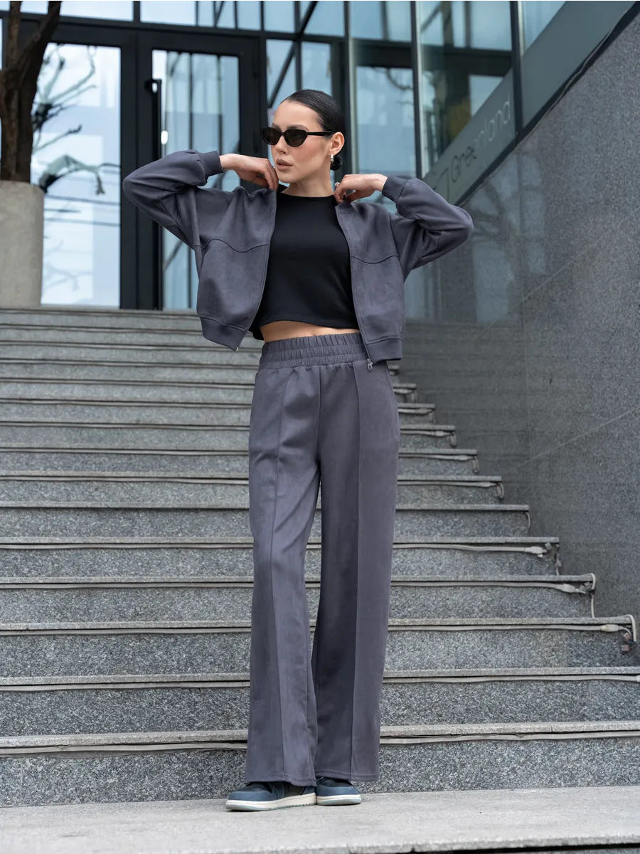 Trendy Women's Two-Piece Set with Short Jacket and Wide Pants