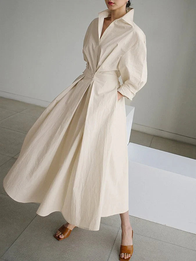 Refined Elegant Women's Maxi Dress with Collar and Flattering Pleats