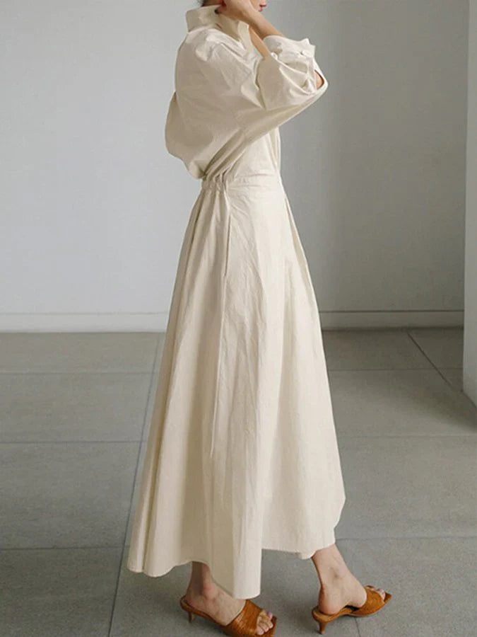 Refined Elegant Women's Maxi Dress with Collar and Flattering Pleats