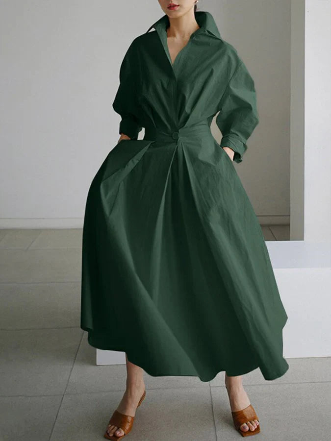 Refined Elegant Women's Maxi Dress with Collar and Flattering Pleats