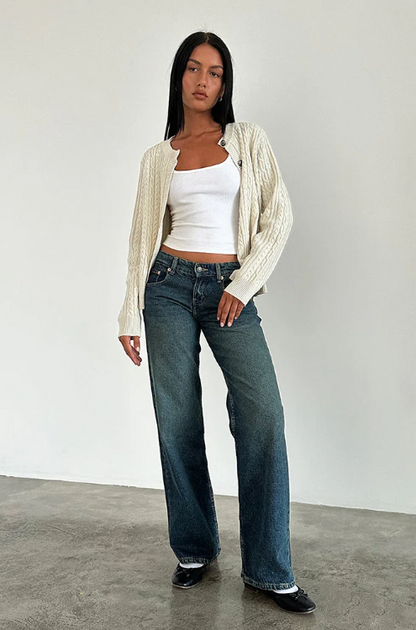 Yaella | Low Rise Straight-Leg Women's Jeans