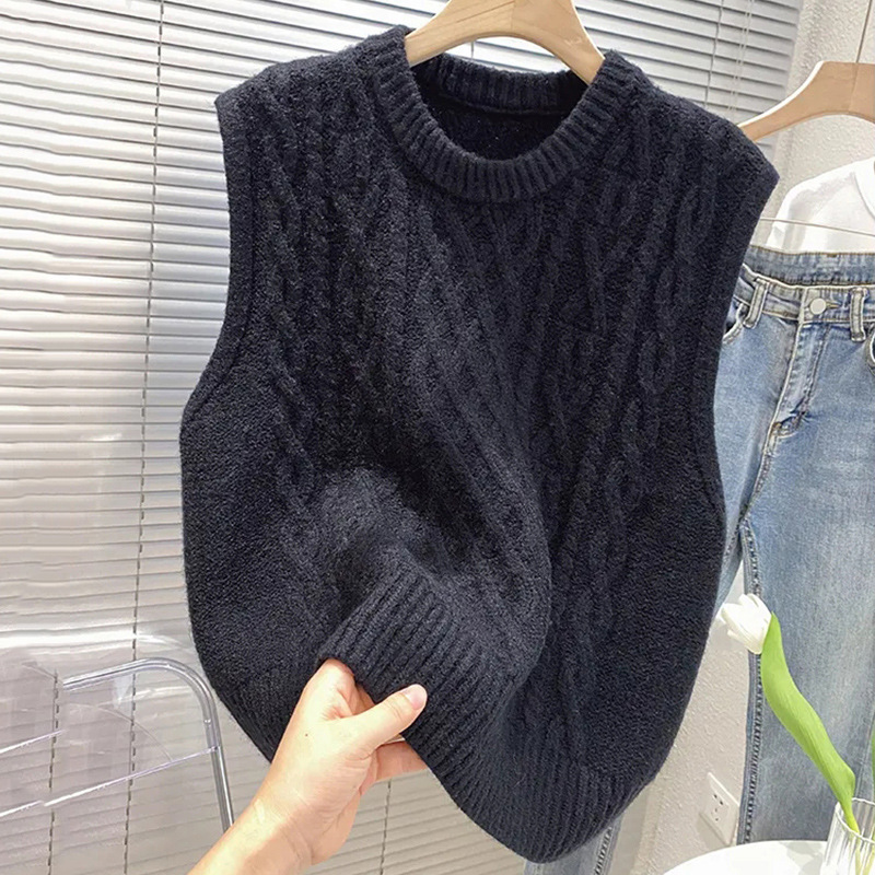 Trendy Comfortable Women's Knitted Vest with Loose Fit