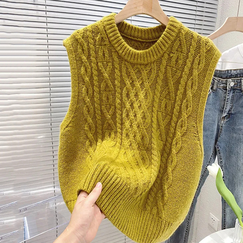 Trendy Comfortable Women's Knitted Vest with Loose Fit