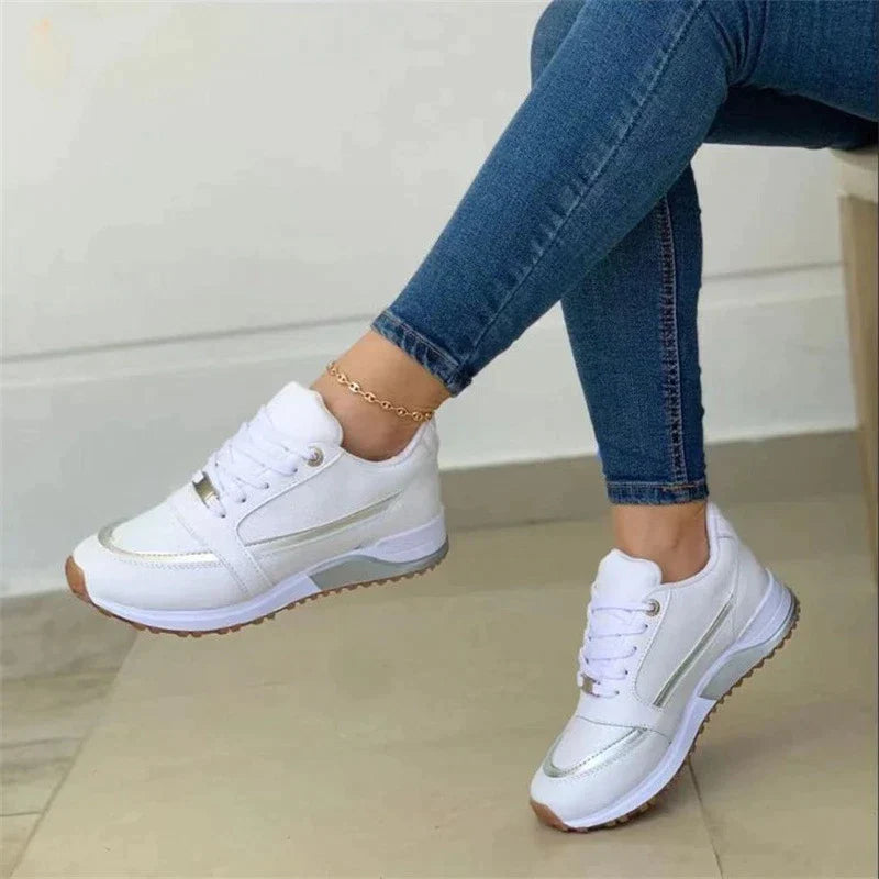 Eveline | Sneakers with Golden Accents