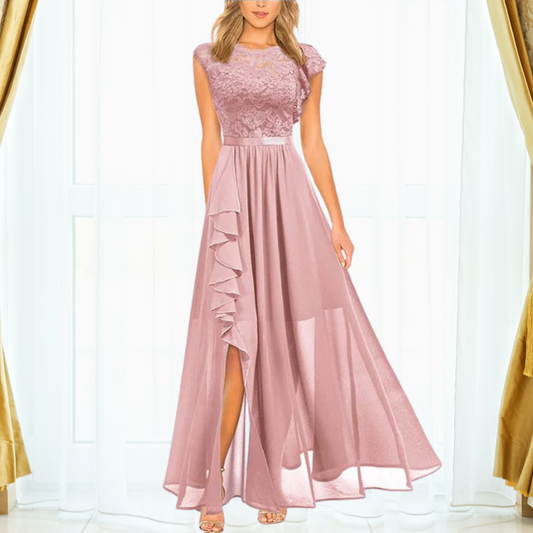Pamila| Elegant Evening Dress with Lace and Ruffles