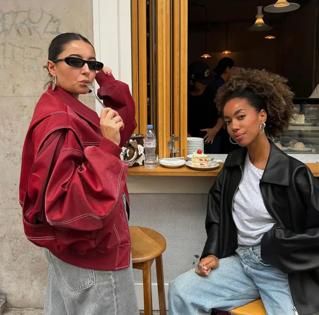 Charlot | Oversized Jacket with Zipper and Elegant Look