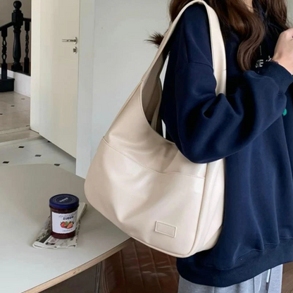 Femise | Minimalist Shoulder Bag