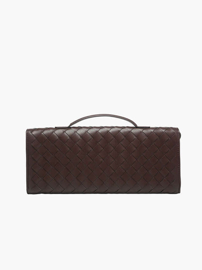 Chic Women's Handbag with Woven Design and Gold Closure