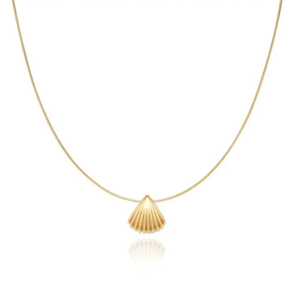 Sasha | Gold Shell Necklace