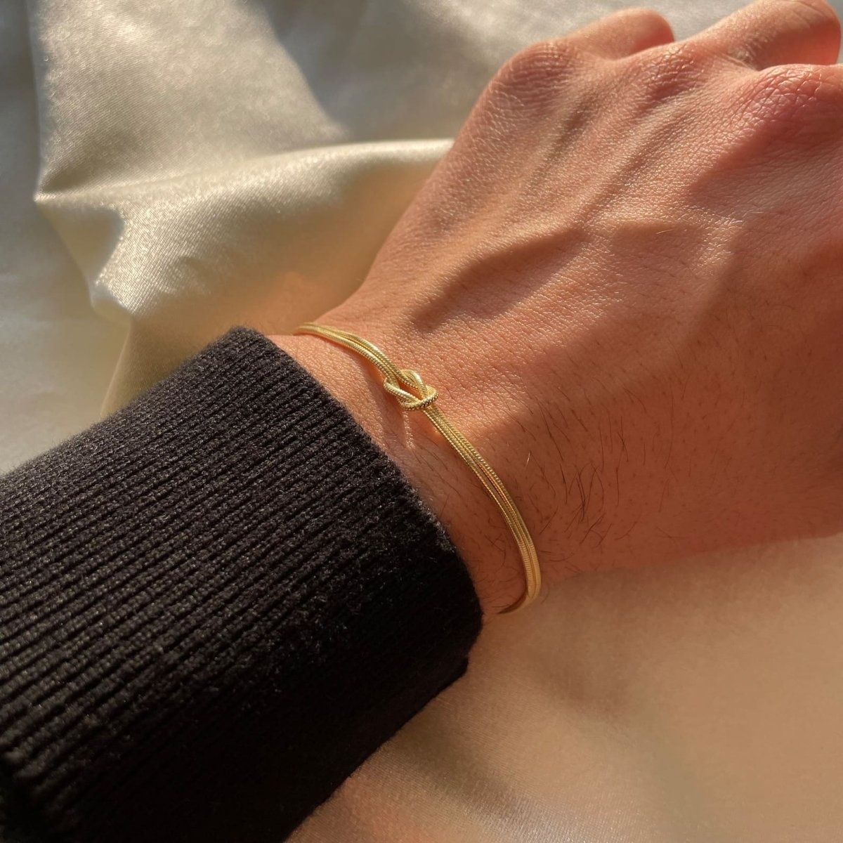 Lydia | Love Knot Bracelet