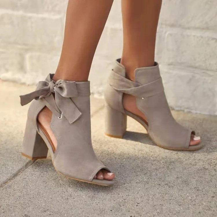 Odessah | Chic Tie-Up Ankle Boots