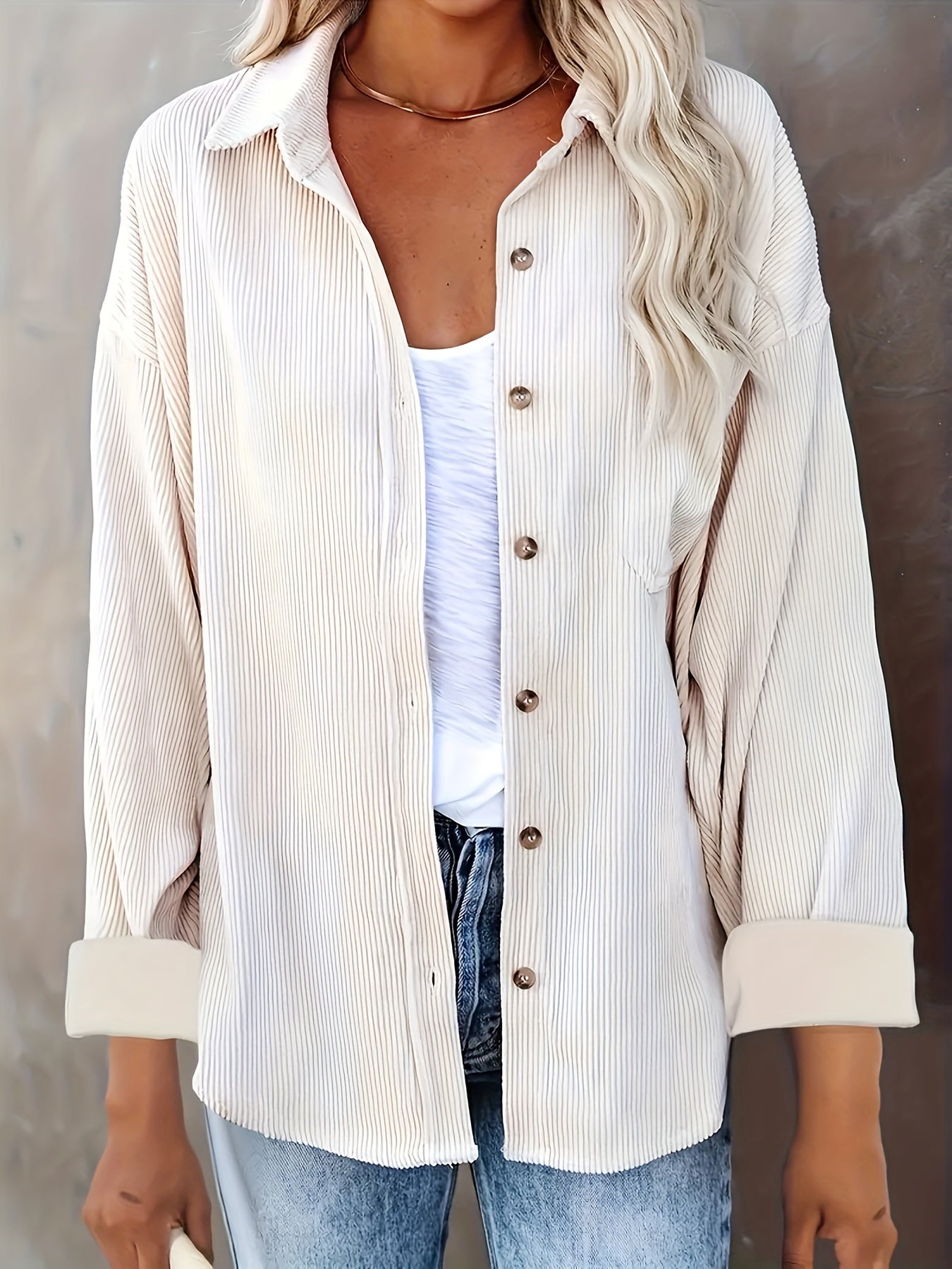 Ainara | Corduroy Button-Down Shirt
