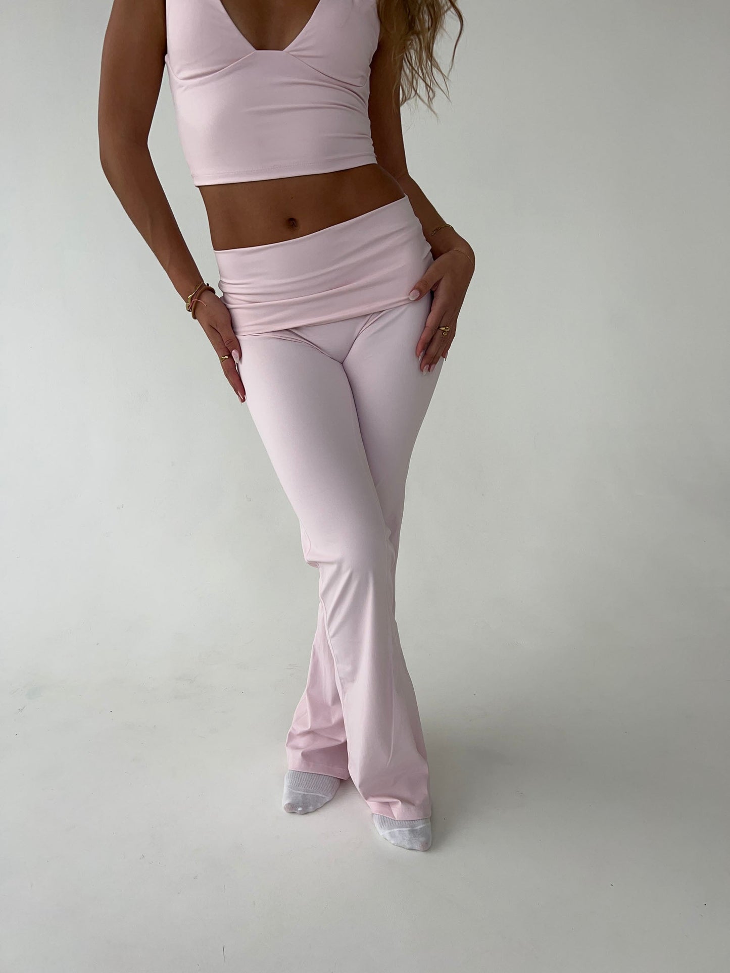 Kyleen | Pink Flared Leggings
