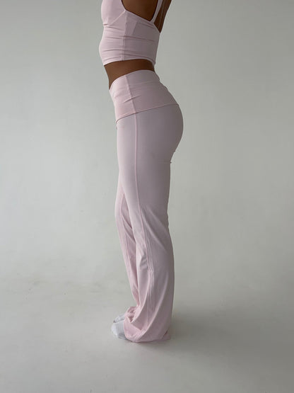 Kyleen | Pink Flared Leggings