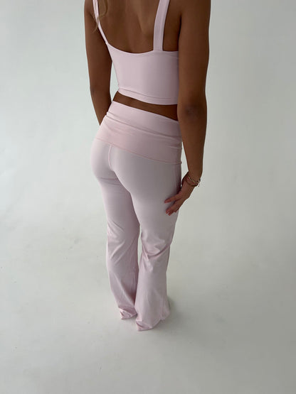 Kyleen | Pink Flared Leggings