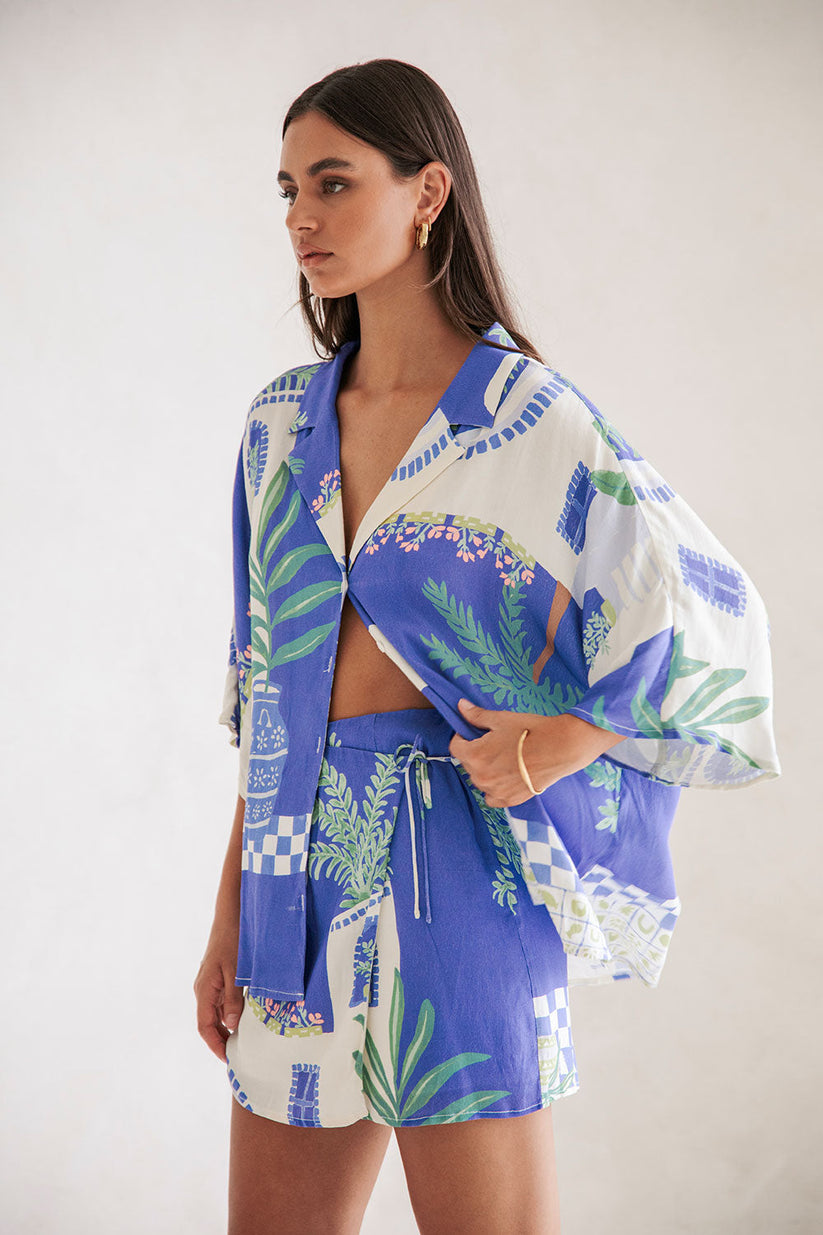 Daelia | Summer Two-Piece Set with Botanical Print