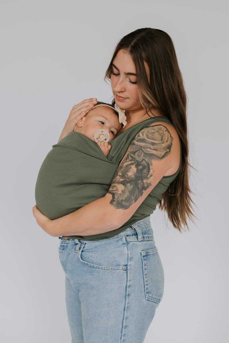 Comfortable Unisex Carry Shirt with Elastic Baby Carrier