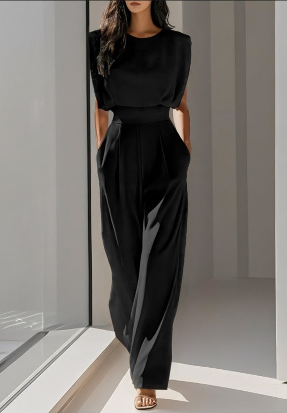Elegant Sleeveless Jumpsuit With Wide Legs