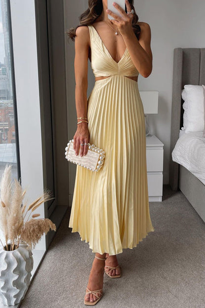 Claudy | Summer Pleated Midi Dress with Deep V-Neck
